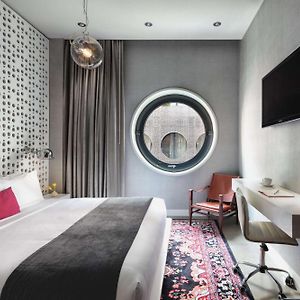 Kamer met een King Size Bed
